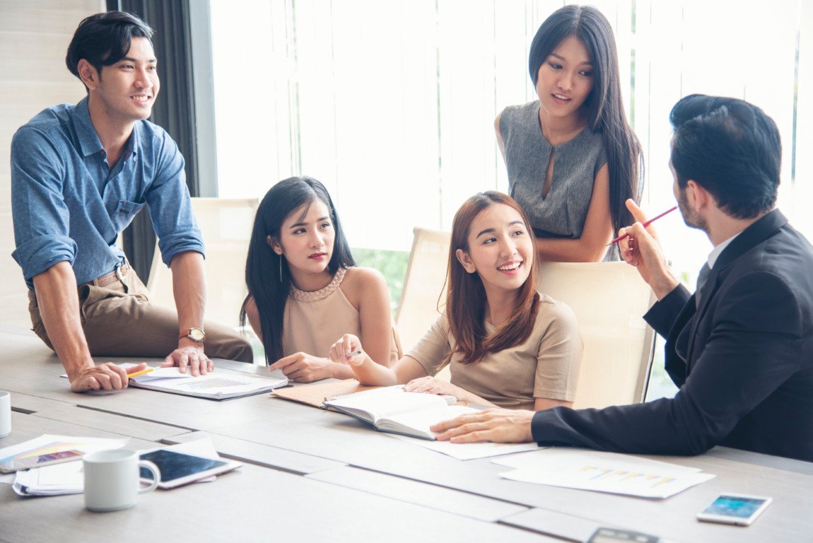 What Does a Professional Conference Organizer Actually Do?